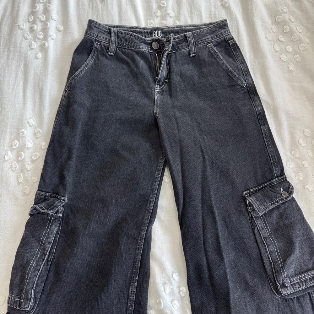 Urban Outfitters BDG Black cargo pants with zipper pockets